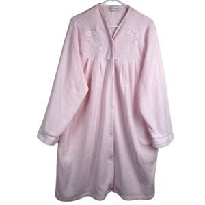 Miss Elaine-Pink Snap-Front Robe White/Pink Floral Embroidery
